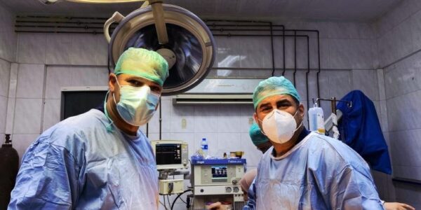 استمرار حملة «شفاء 4» في دير الزور: جراحات بالمنظار وكشوفات مجانية