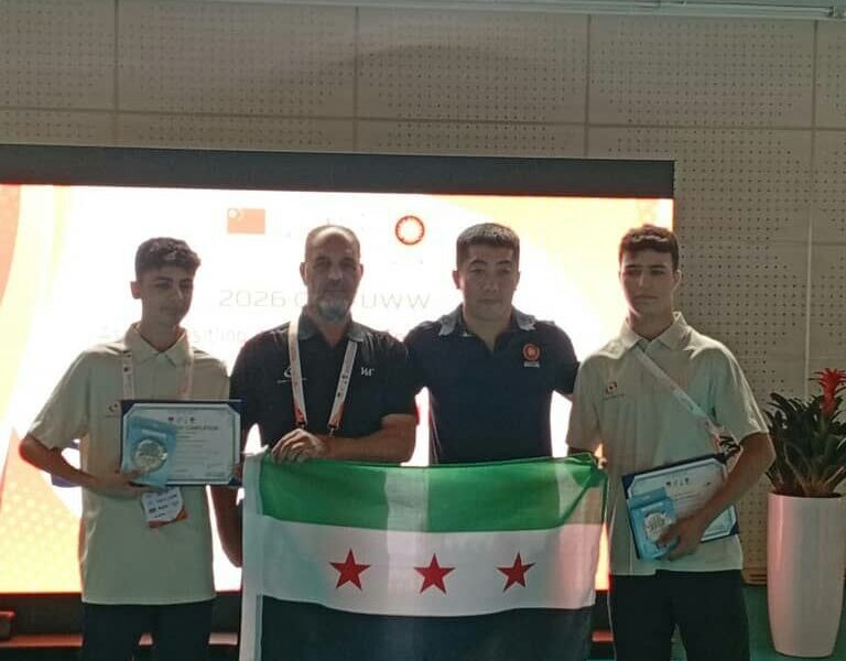 المدرب الوطني للمصارعة: استفدنا من مخيم جوانزو.. والمواظبة طريق التفوق