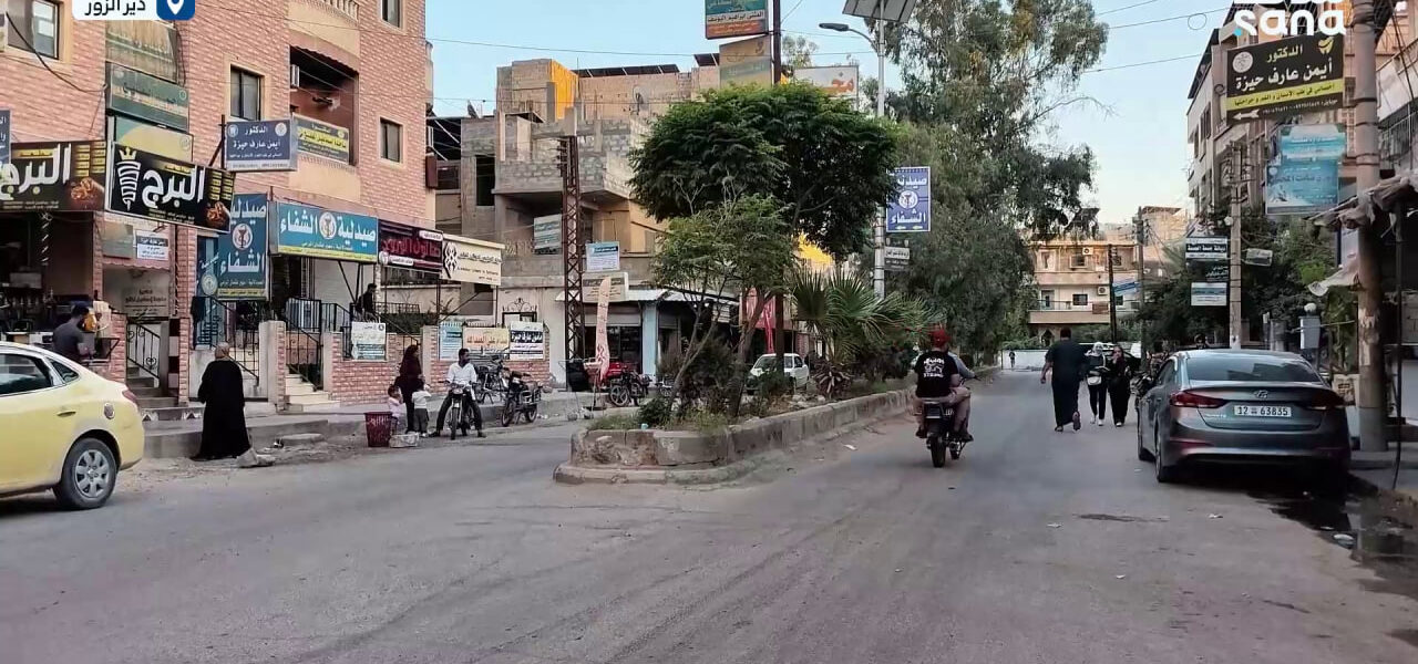 سكان دير الزور يناشدون تحسين الطريق الواصل بين دمشق ودير الزور عقب الحادث المأساوي