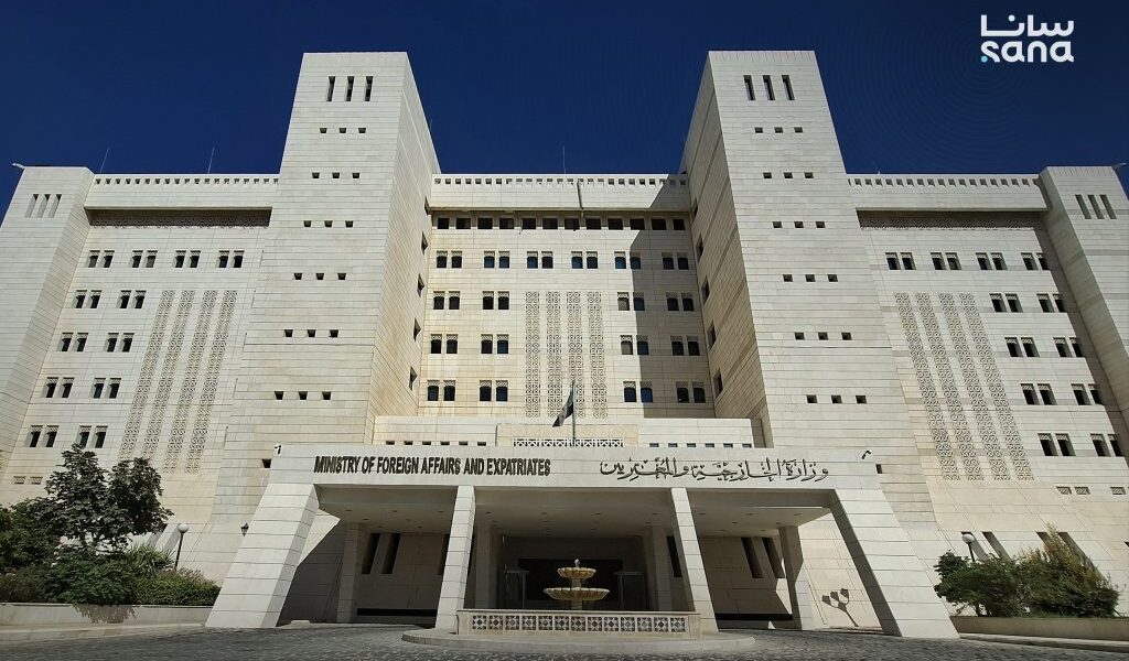 سوريا تستنكر الهجمات الإيرانية على الدول العربية وتعلن وقوفها بجانبها