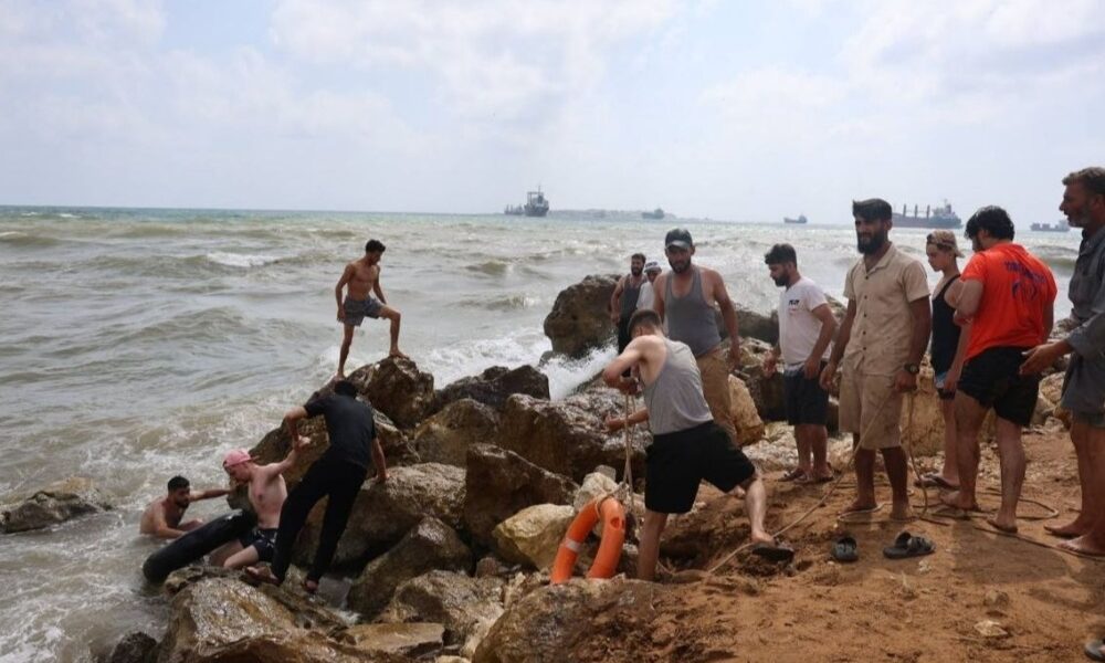 وزارة الحالات الطارئة: 4 ضحايا غرق في طرطوس والبحث جارٍ عن مفقود