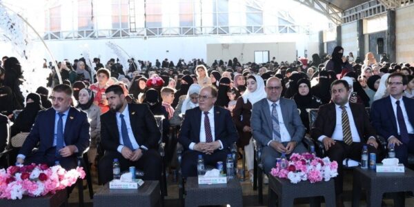وزير التعليم العالي يحتفل بتخريج دفعة "ثمرة الشهداء" من جامعة إدلب