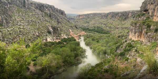 أحوال جوية اعتيادية للصيف ودرجات الحرارة أقل من المتوسط في أغلب أنحاء سوريا