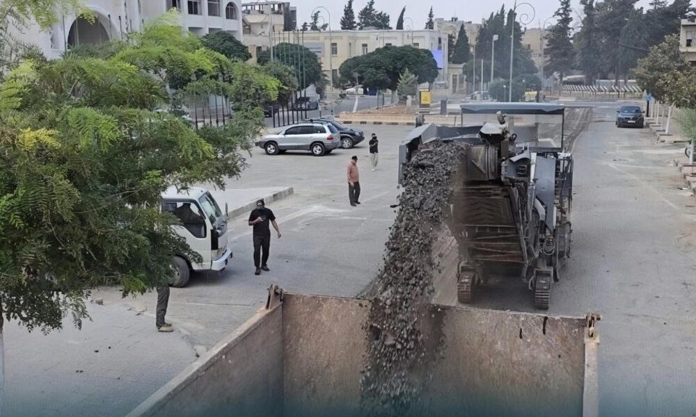"إدلب أولاً".. مبادرة لتجديد طرق المدينة وتمهيدها وإنارتها.