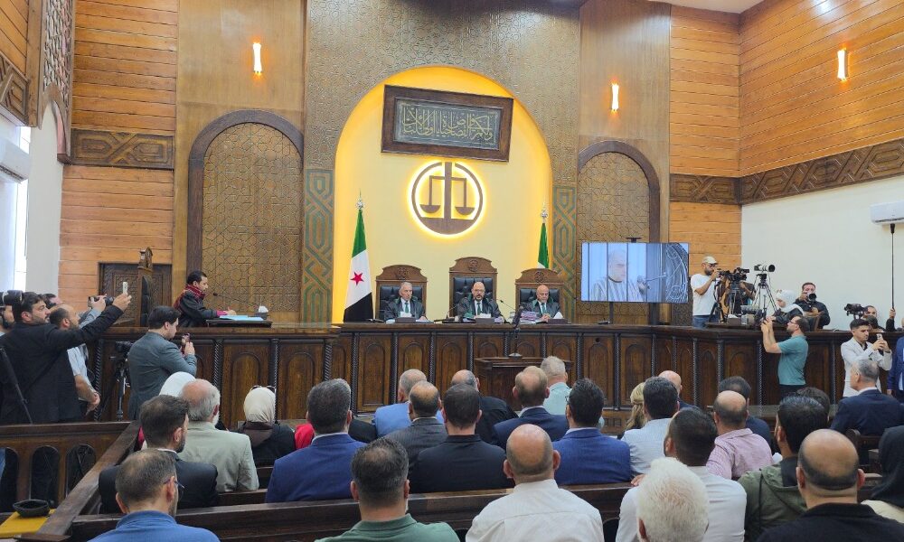 إصدار حكم الإعدام بحق المتهم الهارب بشار الأسد وأخيه ماهر