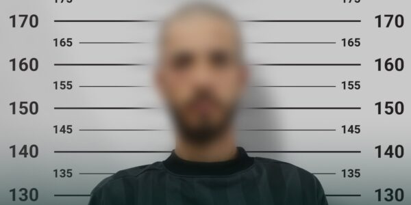 القبض على مشتبه به في حادثة طعن عنصر أمن في دير الزور