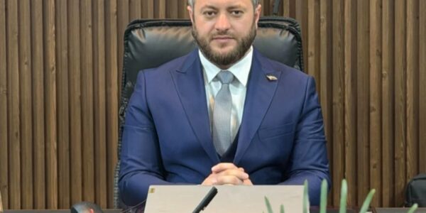 الهلالي: التوحيد العسكري مع "قسد" موجود عملياً منذ شهور والإفصاح اليوم تتويج دبلوماسي