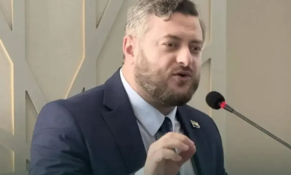 الهلالي: كلمات عبدي تشكل انطلاقة لحقبة جديدة تدعم وجود الدولة وهويتها الشاملة للسوريين كافة