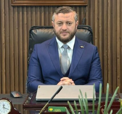 الهلالي يعلن بدء الخطوات العملية لدمج قسد في مؤسسات الدولة