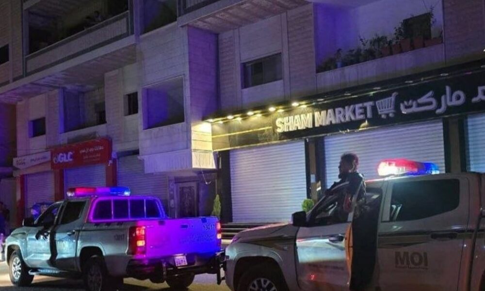 انتشار القوات الأمنية في جديدة عرطوز بعد اشتباك جماعي وقع أمس في المنطقة