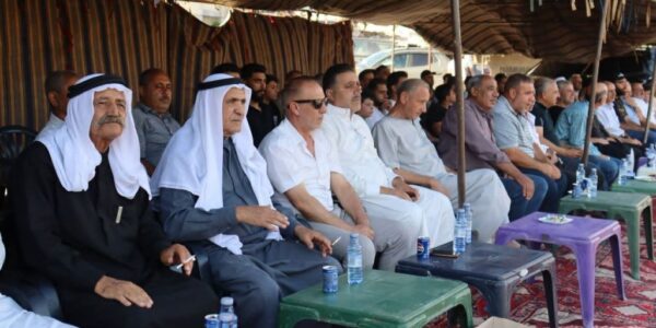 بدأت كفكرة وأصبحت مشروعاً تعاونياً.. مبادرة محلية لإصلاح الشوارع في مدينة الحارة بريف درعا