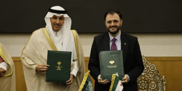 توقيع اتفاق بين سوريا والمملكة لتطوير الخدمات البريدية وتعزيز الرقمنة.