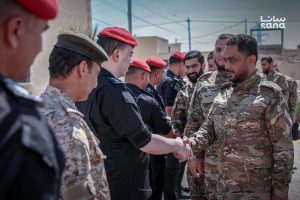 رئيس الدرك العسكري يناقش في الأردن تعزيز الشراكة والتنظيم بين الطرفين