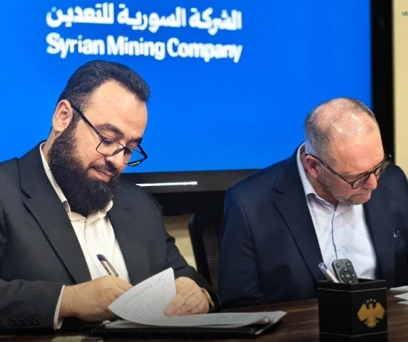 سوريا وفرنسا تتجهان لشراكة اقتصادية لتحديث مصنع معالجة الفوسفات بقدرة 1.2 مليون طن سنوياً