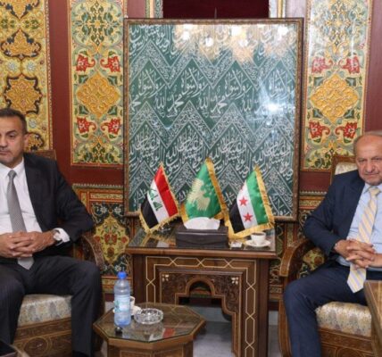 صناعيون دمشق وتجاريون بغداد يناقشون تعاونًا استراتيجيًا.. وهرمز يعيد تشكيل طرق التبادل التجاري بين الدولتين