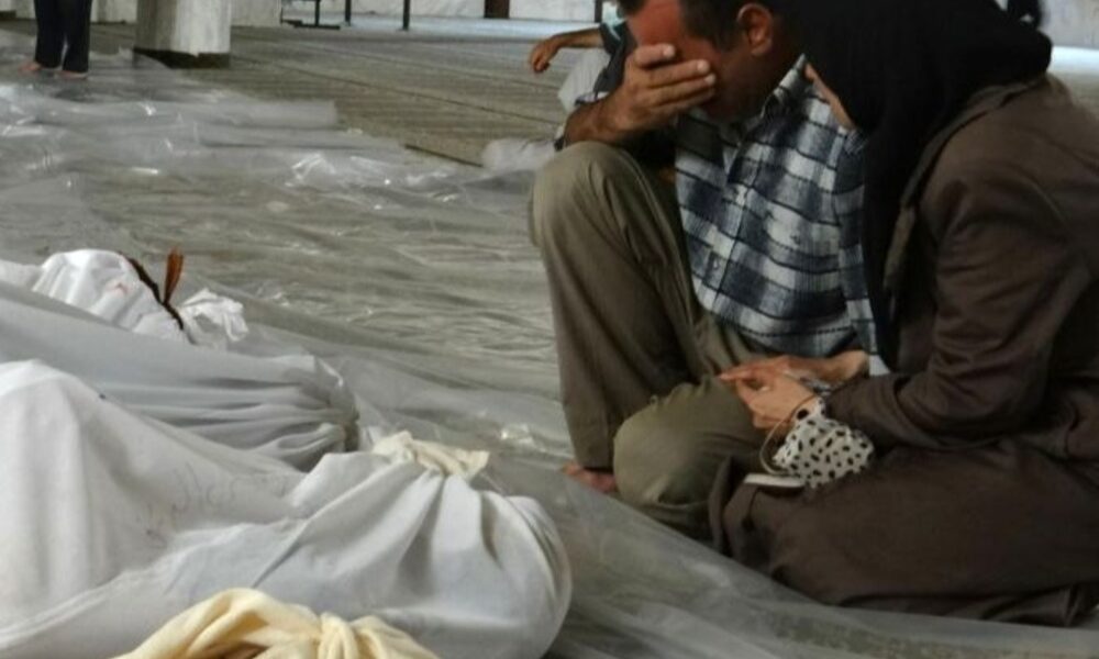 طبيب ناج من الهجوم الكيميائي في الغوطة يشارك تفاصيل المأساة ويطالب بالقصاص