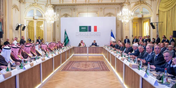 ماكرون وبن سلمان في بيان: تعزيز استقرار سوريا وانتعاشها الاقتصادي هدف مشترك