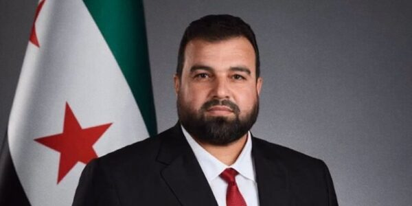 مسؤول السويداء يطالب بتأمين حق الطلبة في أداء امتحاناتهم