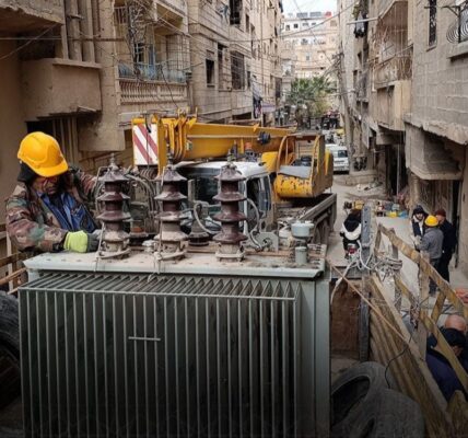 مسؤول كهرباء دير الزور يكشف للإخبارية عن تجديد الشبكات وإجراءات توفير الطاقة