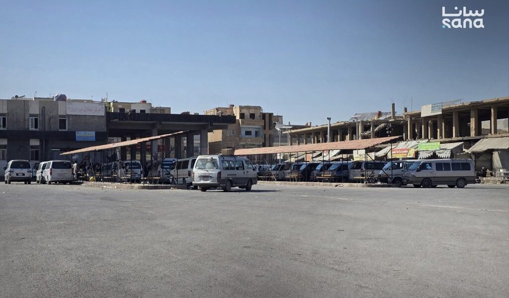 إطلاق خط نقل جديد يعزز شبكات النقل في دير الزور لخدمة حي العمال