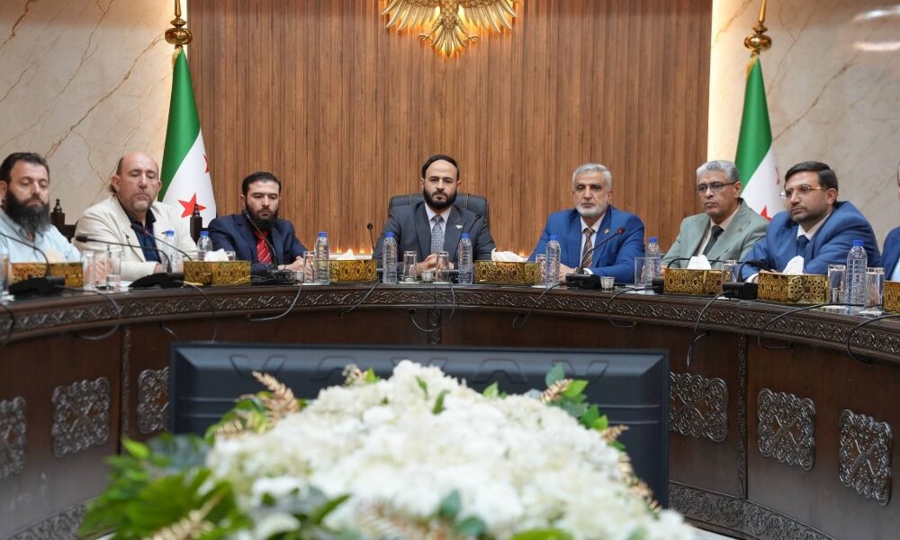 اجتماع برئاسة محافظ حلب لمناقشة تقدم "خطة حلب الشاملة"