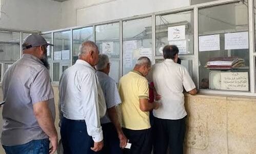 المتقاعدون.. الفئة المهملة تبحث عن تأمين اجتماعي يصون كرامتها