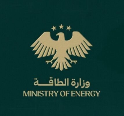 وزارة الطاقة لقناة الإخبارية: إغلاق المدارس الثانوية لا يعني توقف الطلاب عن التعلم.. وهذه خطة استمرارهم