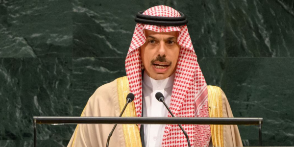 وزير الخارجية السعودي يؤكد دعم المملكة لتعزيز استقرار سوريا وأمنها ووحدة أراضيها