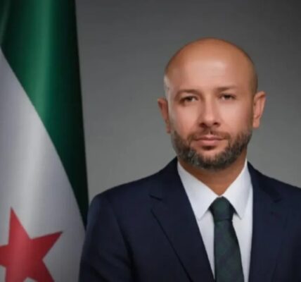 وزير الوضع الطارئ يشدد على متابعة الوزارة لمستجدات حادث انفجار العيس