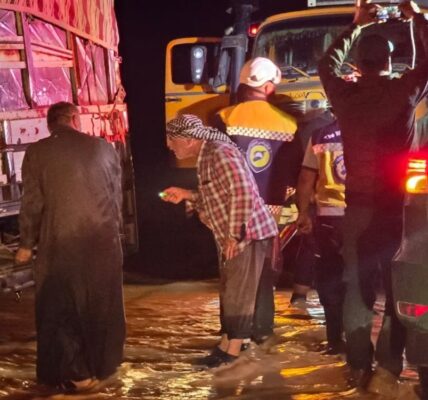 إنقاذ 62 شخصاً.. وزارة الطوارئ تعلن نتائج التعامل مع الفيضانات خلال 3 أيام