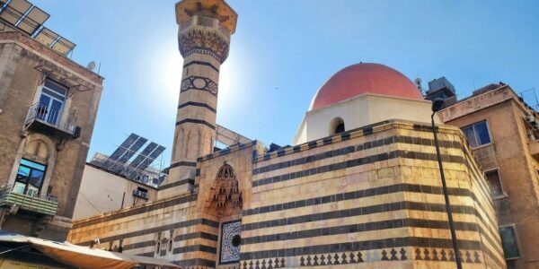 السنجقدار .. عندما يتحول النزل الشعبي إلى إرث عائلي للأجيال في دمشق
