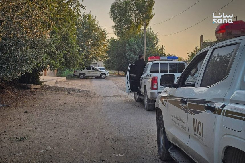 توقيف ثلاثة أفراد بتهمة سرقة النفط وتدمير محطة بدير الزور