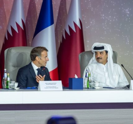 قطر وفرنسا تعلنان جاهزيتهما لدعم مبادرات الاستقرار والانتعاش الاقتصادي في سوريا