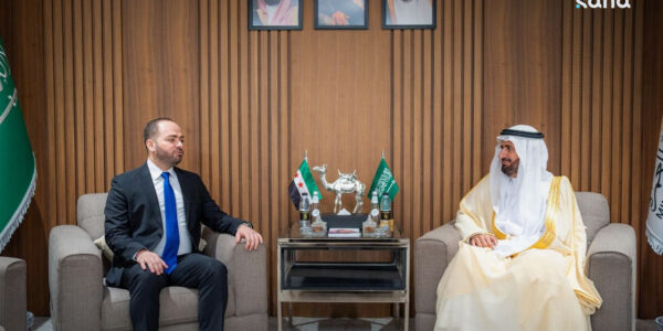 مهباش يناقش مع وزير الحج السعودي القضايا المرتبطة بالحجاج والمعتمرين السوريين