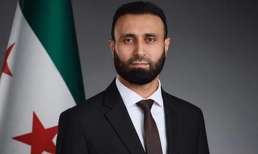 والي دير الزور: الأحوال في دير الزور مستقرة وفرق الطوارئ في أتم الاستعداد